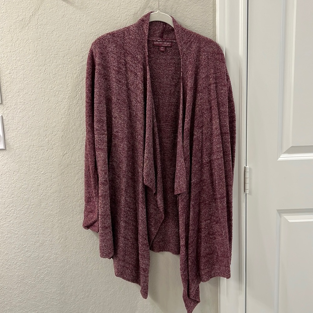 Excellent condition barefoot dreams cozy chic lite wrap